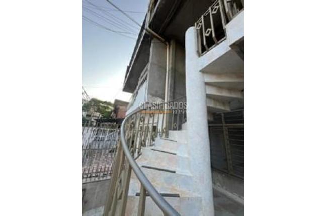 Casas, Venta en Prados de Oriente