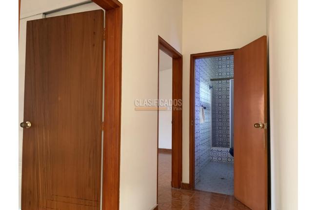 Apartamentos, Venta, Ciudad Capri - $220.000.000