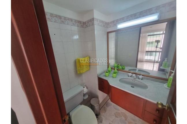 Apartamentos, Venta, Versalles - $395.000.000