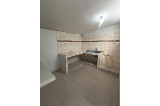 Apartamentos, Alquiler, Andrés Sanín - $650.000