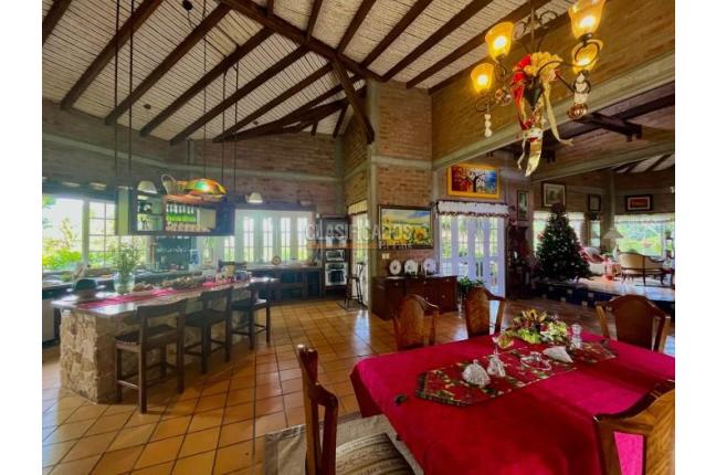 Casas, Venta, Yumbo - $2.200.000.000