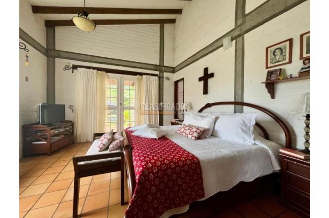 Casas, Venta, Yumbo - $2.200.000.000