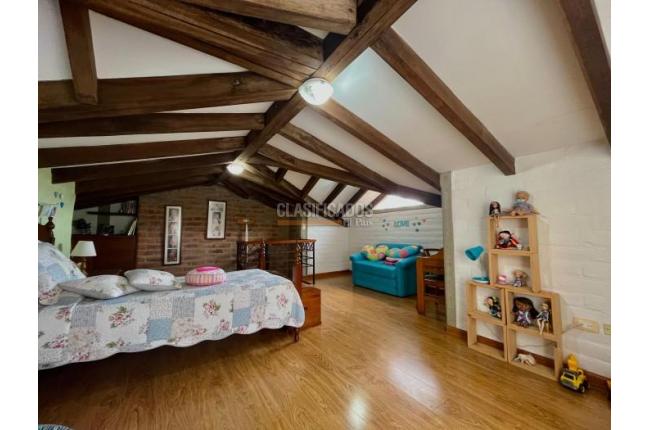 Casas, Venta, Yumbo - $2.200.000.000