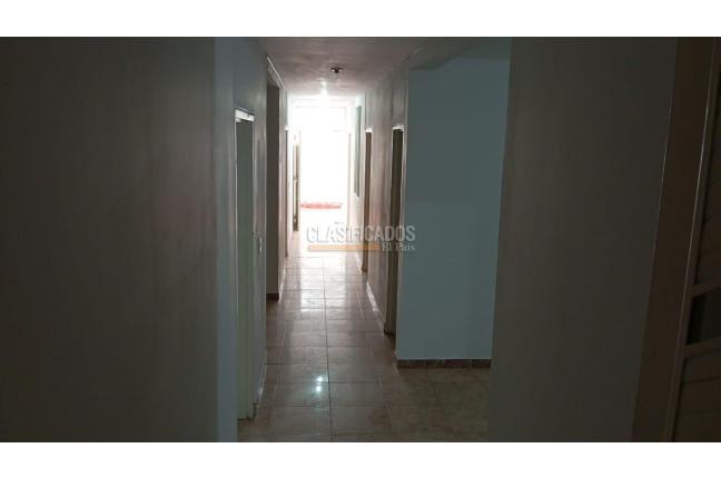 Apartamentos, Alquiler, San Vicente - $1.800.000