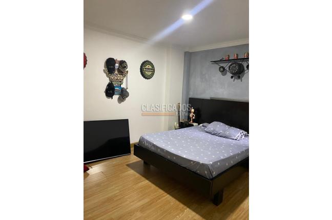 Casas, Venta, Paseo de los Almendros - $660.000.000