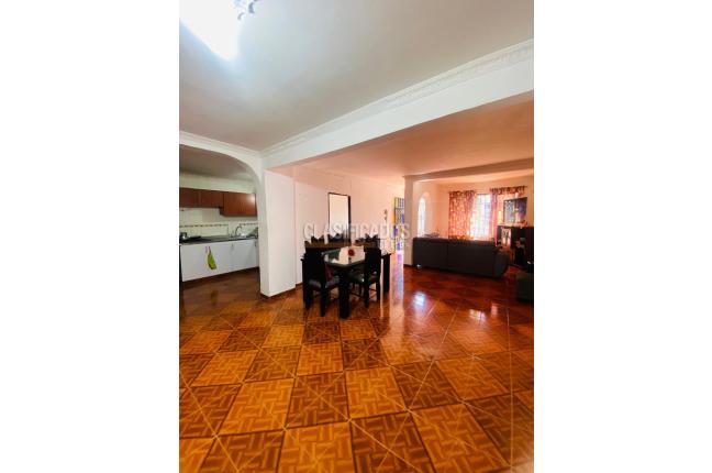 Casas, Venta en Salomia