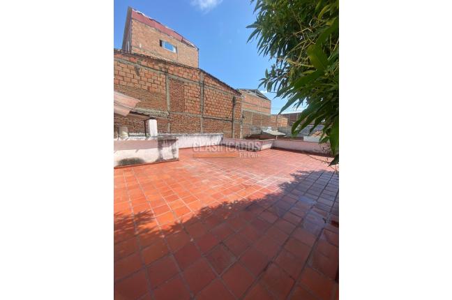 Casas, Venta, Salomia - $350.000.000