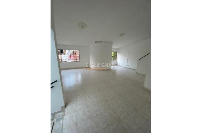 Casas, Alquiler, Departamental - $4.000.000