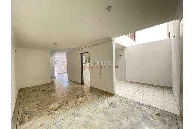 Casas, Alquiler, Departamental - $4.000.000