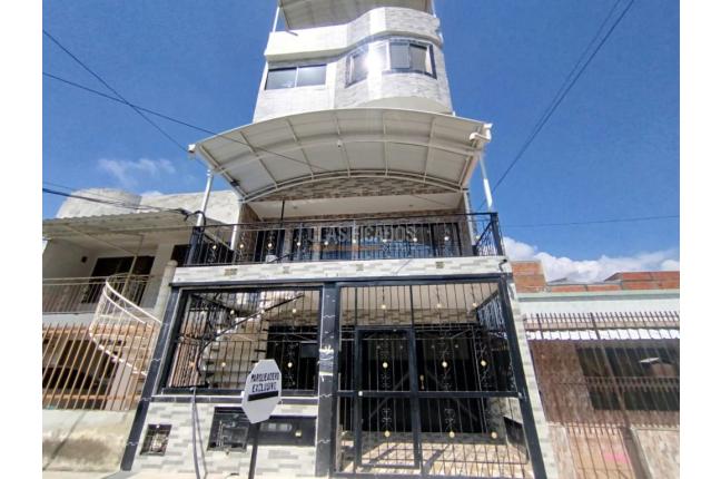 Apartamentos, Alquiler, Doce de Octubre - $1.300.000