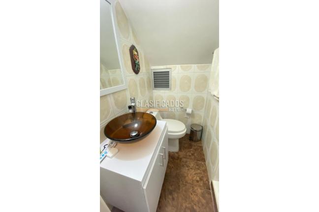 Apartamentos, Venta, Primero de Mayo - $242.000.000