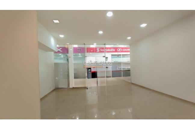 Locales y Bodegas, Venta, Chipichape - $2.100.000.000