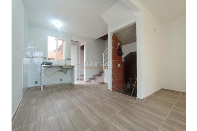 Casas, Alquiler, Candelaria - $650.000