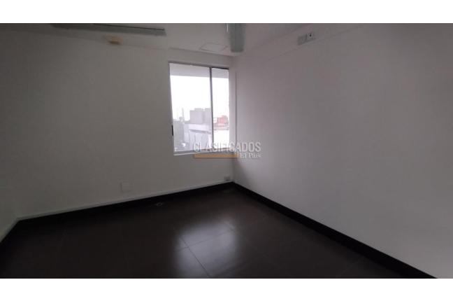 Oficinas y Consultorios, Alquiler, Santa Mónica Residencial - $17.800.000