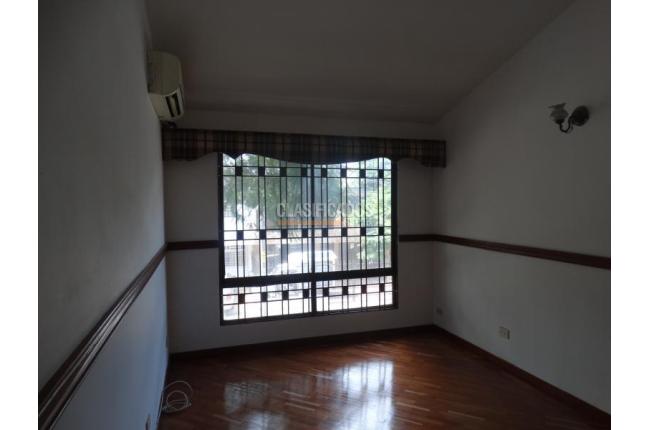 Casas, Venta, Prados del Norte - $690.000.000