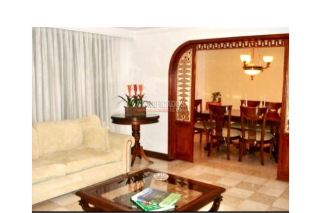 Casas, Venta, Prados del Norte - $690.000.000