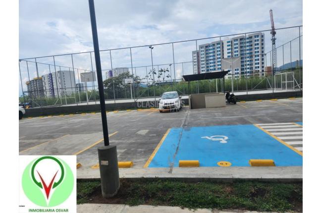 Apartamentos, Venta en Pereira