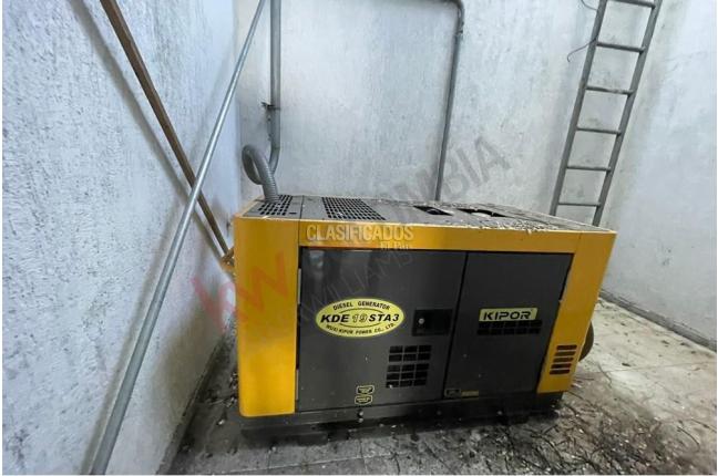 Casas, Alquiler, Versalles - $13.800.000