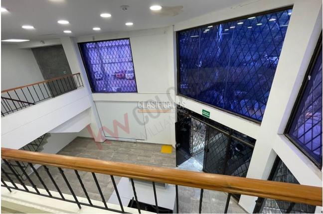 Casas, Alquiler, Versalles - $13.800.000