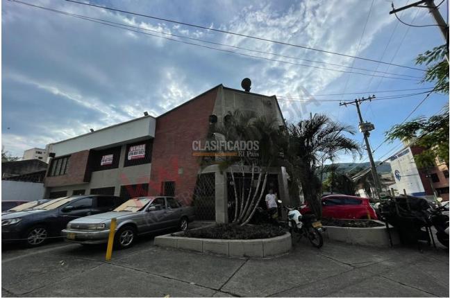 Casas, Alquiler, Versalles - $13.800.000