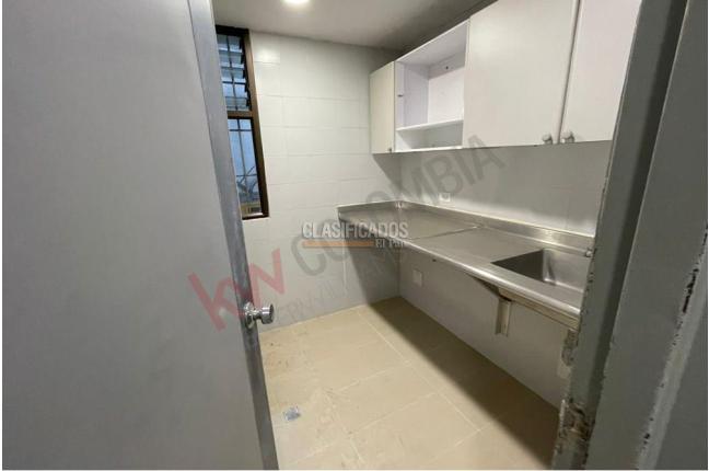 Casas, Alquiler, Versalles - $13.800.000