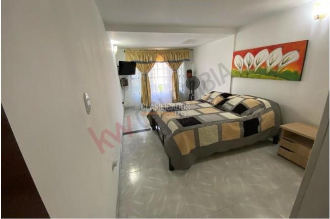 Casas, Venta, Salomia - $550.000.000