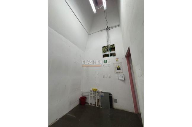 Locales y Bodegas, Alquiler, El Ingenio - $12.000.000