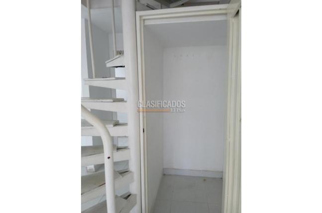 Locales y Bodegas, Alquiler, Ciudad Jardín - $4.000.000