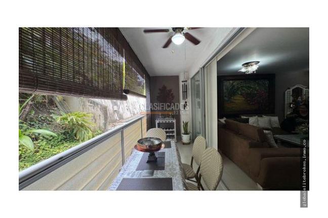 Apartamentos, Venta en Altos Menga