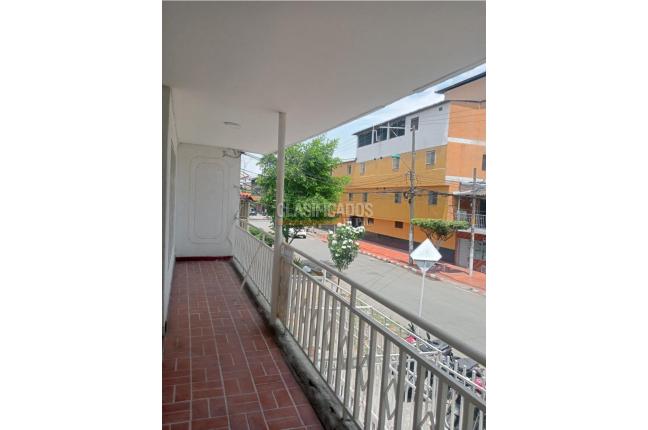 Apartamentos, Alquiler, El Trébol - $1.350.000