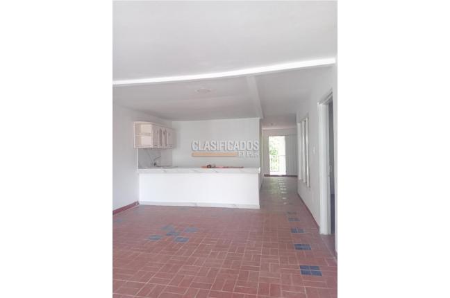 Apartamentos, Alquiler, El Trébol - $1.350.000