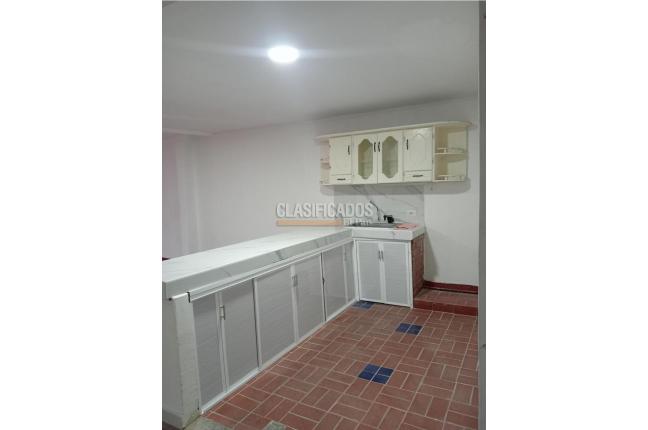 Apartamentos, Alquiler, El Trébol - $1.350.000