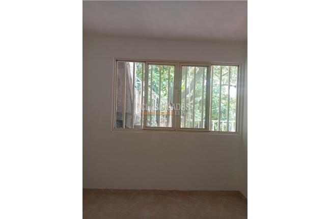 Apartamentos, Alquiler, El Trébol - $1.350.000