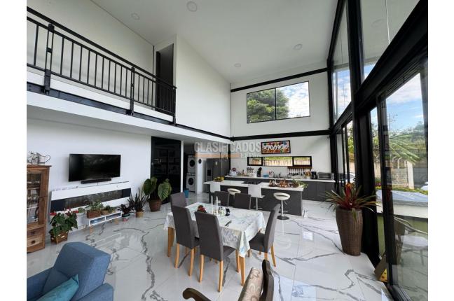 Casas, Venta en Yumbo