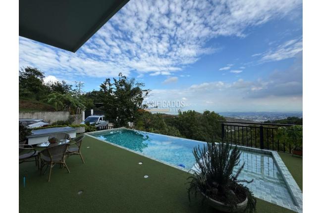 Casas, Venta, Yumbo - $1.700.000.000