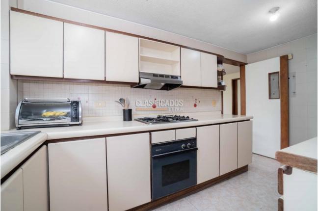 Apartamentos, Venta, Multicentro - $610.000.000