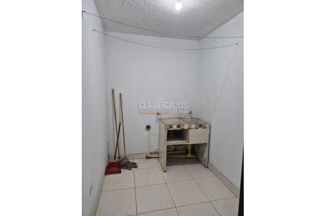 Apartaestudios, Alquiler, Caldas - $950.000