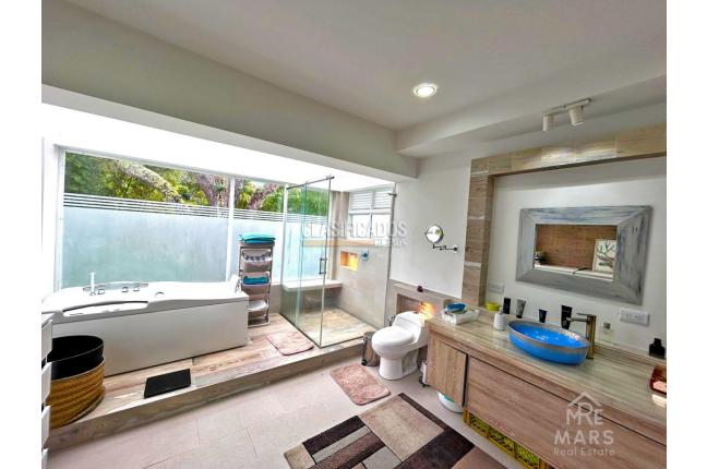 Casas, Venta, Yumbo - $2.200.000.000