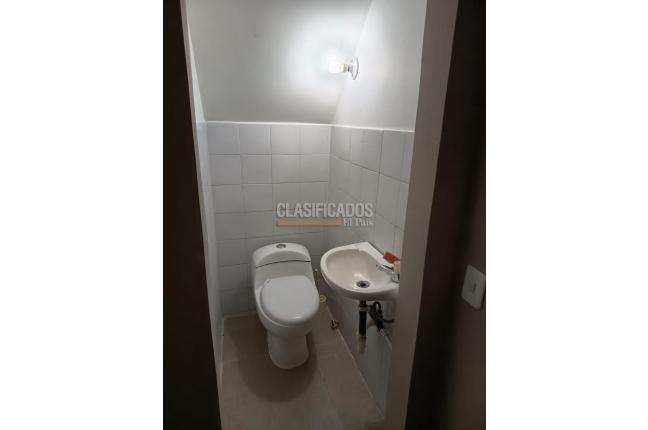 Locales y Bodegas, Alquiler, Ciudad Jardín - $3.500.000