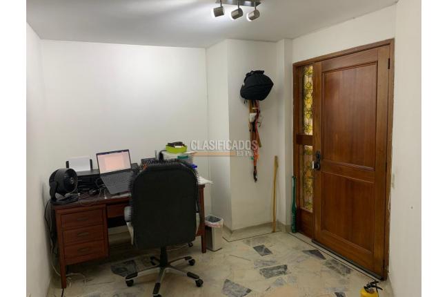 Apartamentos, Venta en La Flora