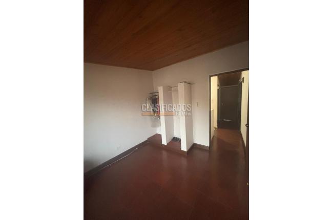 Casas, Alquiler, La Selva - $1.800.000