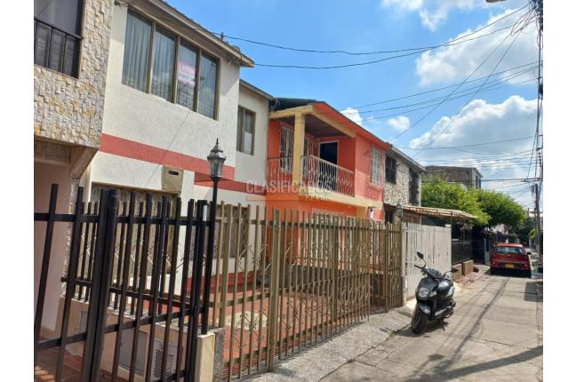 Casas, Alquiler, La Selva - $1.800.000