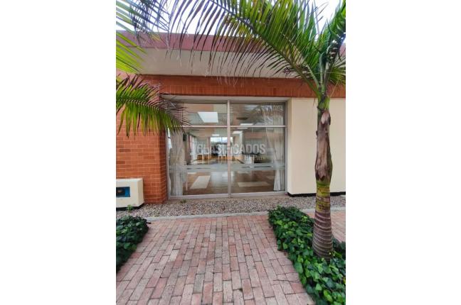 Apartamentos, Alquiler, Cajica - $1.400.000