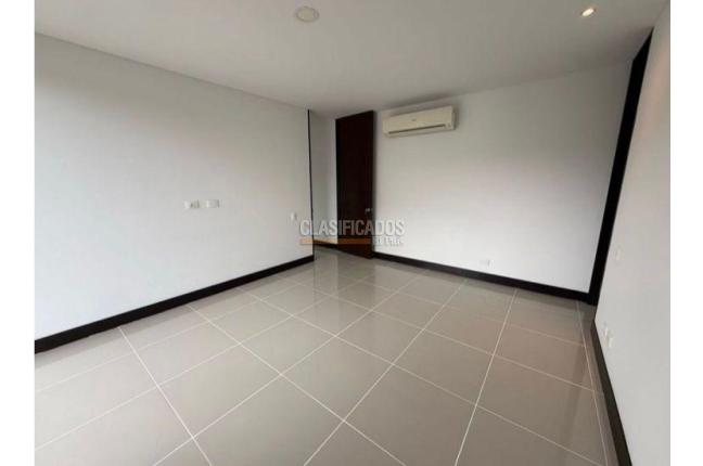 Apartamentos, Venta, Aguacatal - $1.400.000.000