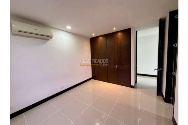 Apartamentos, Venta, Aguacatal - $1.400.000.000