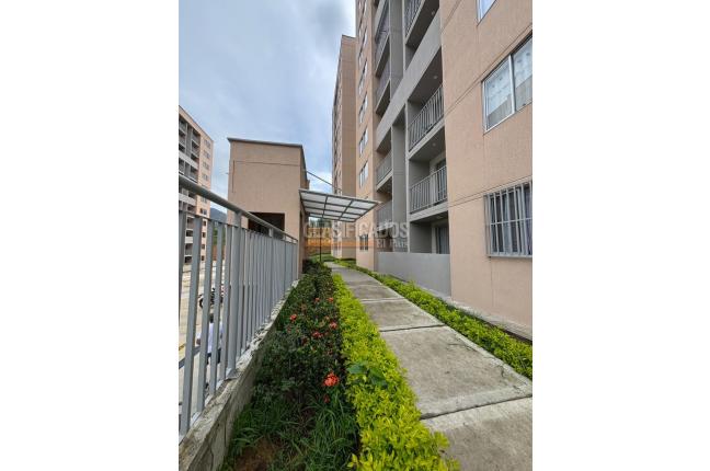 Apartamentos, Venta, Aguacatal - $240.000.000