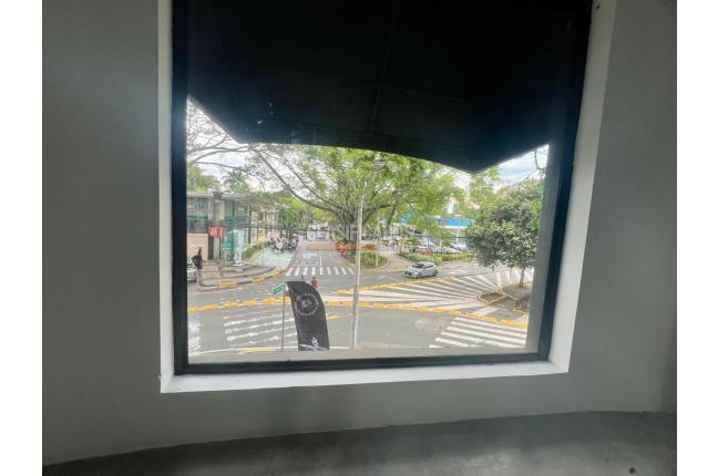 Locales y Bodegas, Alquiler, Ciudad Jardín - $16.000.000