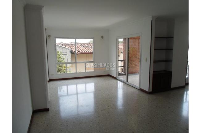 Apartamentos, Venta en Prados del Norte