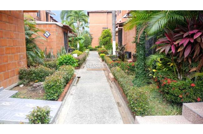 Casas, Venta, Villa del Sol - $290.000.000