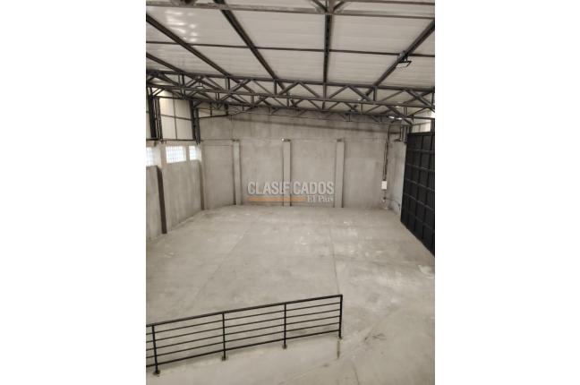 Locales y Bodegas, Alquiler, Pereira - $14.000.000